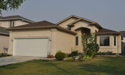 suburban-house-2025-10-16-22-01-21-utc-min